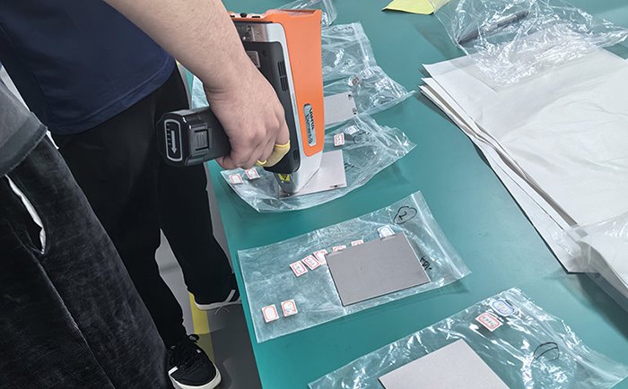 手持式新能源材料光谱分析仪1.jpg